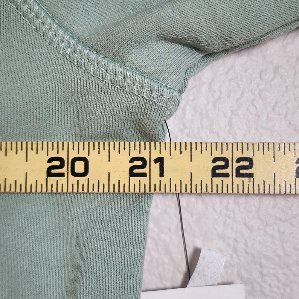 Round Two Hoodie Sweatshirt Mens Small Green Pullover R2 Logo Graphic Cotton - Picture 12 of 12